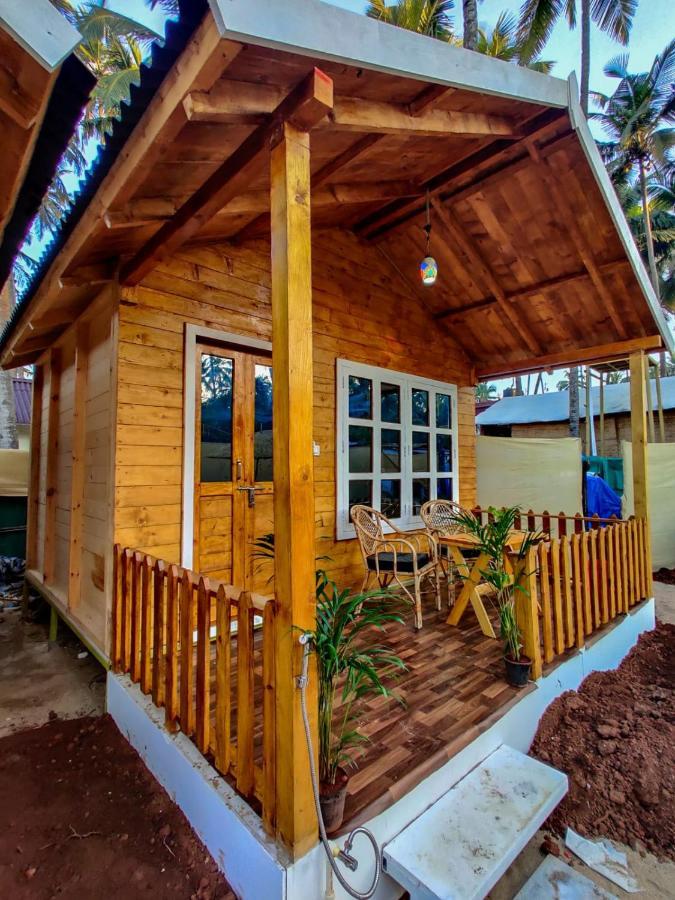 Next Ta Sea Hotel Палолем Екстериор снимка