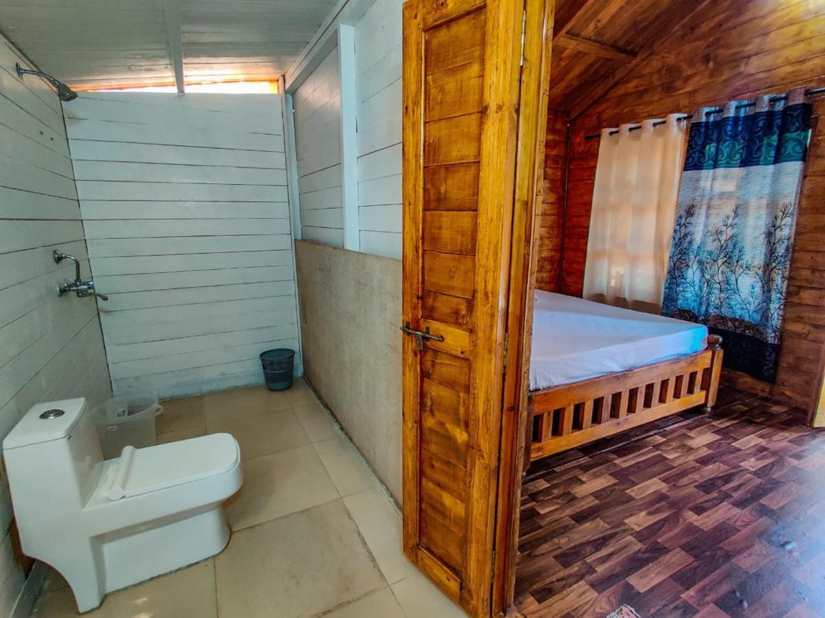 Next Ta Sea Hotel Палолем Екстериор снимка